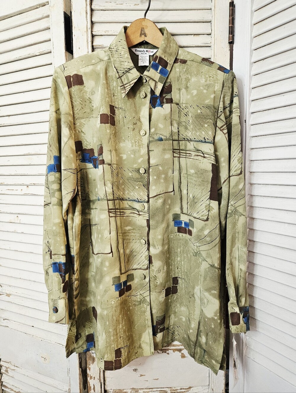 Vintage 90s NWT Beverly Rose Sage Green And Blue Flowy Oversized Blouse Medium